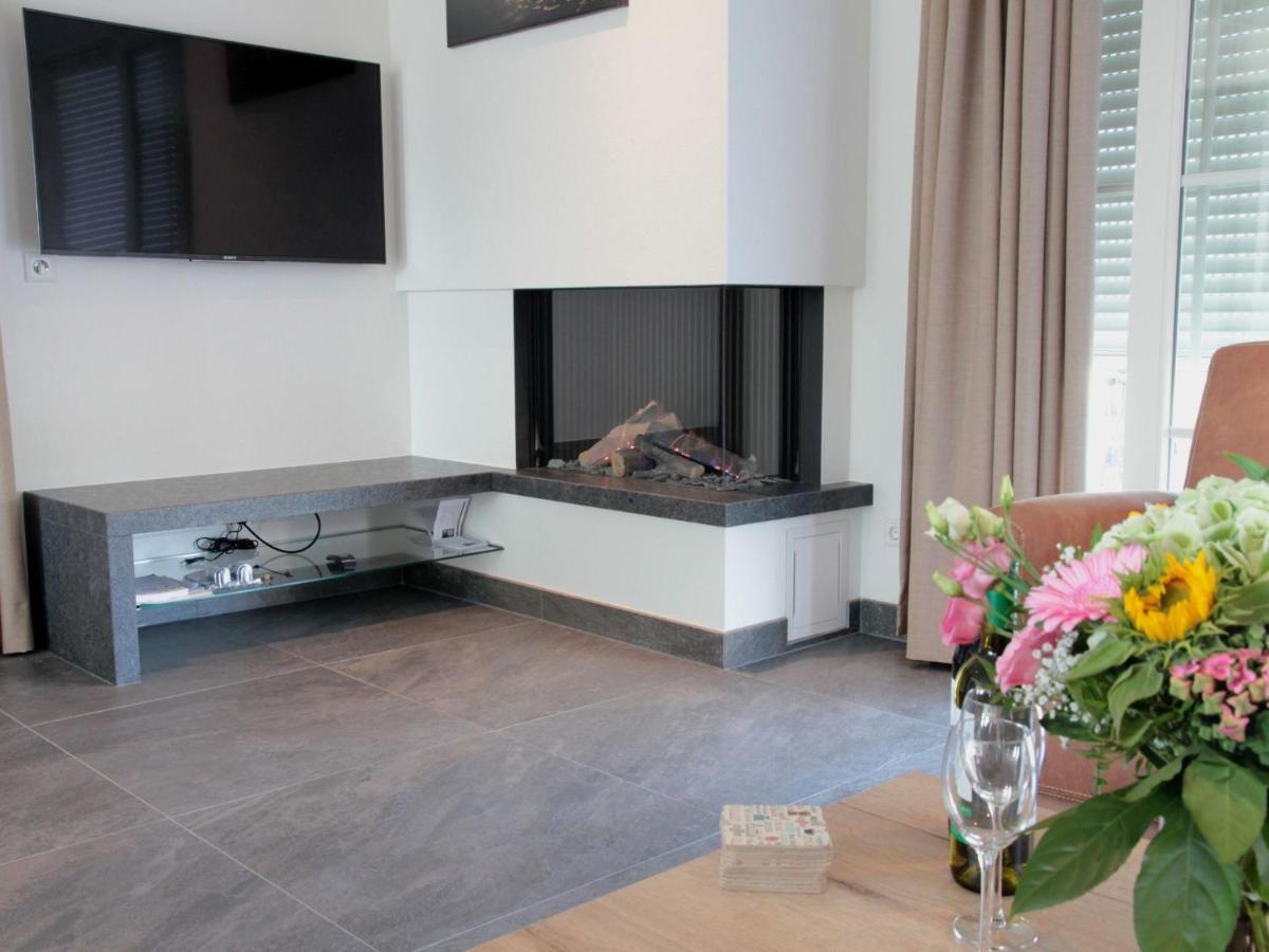 Beautiful And Spacious Villa With A Panoramic View Near The Beach Of กัดซันด์ ภายนอก รูปภาพ